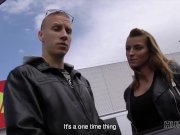 HUNT4K. Nerdy boyfriend isnt against selling his girlfriends pussy 2/16