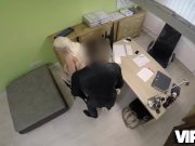 VIP4K. Casting special est passe par blonde et elle obtient un credit 16/16