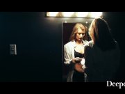 Deeper. Mia Melano Proves Her Talents on Stage 1/16