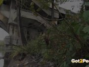 Blonde Pissing Under The Bridge 16/16