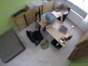 LOAN4K. Suzie Sun estrello el auto de su esposo entonces por que vende 13/16