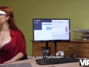 VIP4K. La rousse Isabella Lui avec des enormes sirenes a des relations 10/16