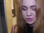 Debt4k. La sexy cameriera dai capelli lunghi Rose Wild 4/16