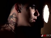 Tattooed babe Mallory Maneater sucks two cocks in a box 2/16