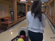 HUNT4K. Das Paar hat es satt zu bowlen, der Typ will Geld 3/16