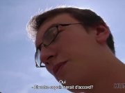 HUNT4K. La encantadora morena Madelina Dee le pregunta 2/16