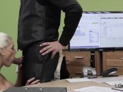 LOAN4K. Agente no puede esperar para empujar su polla en el adorable coño 15/16