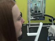 HUNT4K. Bargeld aus der Tasche des Jägers ist hübsch genug, um Linda Sweet 9/16