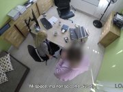 LOAN4K. La graziosa esile Katy Rose si fa trapanare la figa da un 7/16