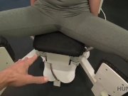 HUNT4K. Pobre chico deja que su novia Linda Sweet se folle a un extraño 1/16