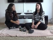 Intimate Moments mit Kim und Emma 11/16