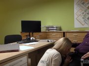 LOAN4K. La traviesa Nathaly le da su coño afeitado al agente de préstamos 12/16