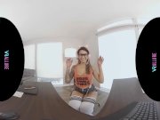 VRALLURE Your Favorite Streamer! 4/16