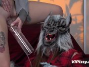 Lesbians Skip The Party For Piss Play! 11/16