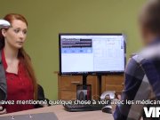 VIP4K. Isabella donne son vagin rasé pour baiser pour obtenir un gros prêt 1/16