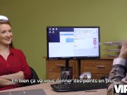 VIP4K. Isabella donne son vagin rasé pour baiser pour obtenir un gros prêt 6/16