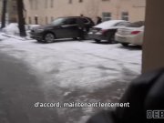 DEBT4k. Un petit ami découvre qu'une fille a dépensé beaucoup 1/16