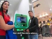 HUNT4K. Hunter incontra un modello super hot che rimane senza soldi 2/16