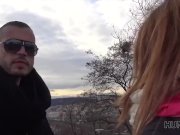 HUNT4K. Rousse envoûtante avec des seins impressionnants est heureuse de ba 3/16