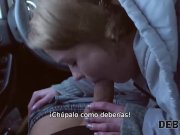 DEBT4k. La chica tiene un préstamo, ¿por qué le pide a un extraño que lo cu 7/16