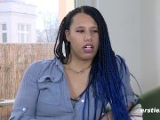 Eine Schweizerin mit dem Hang zum Reiten 11/16