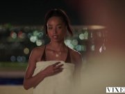 VIXEN College student enjoys her freedom away from parents 4/16