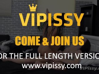 Pussy licking teens drink piss - Pissing Lesbians