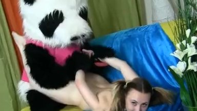 Animal Bear And Girl Sex Xxx - Bear Small Girl Boy Xxx Porn Videos & Sex Movies | Redtube.com