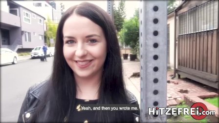 HITZEFREI Emma meets a guy from a German dating app